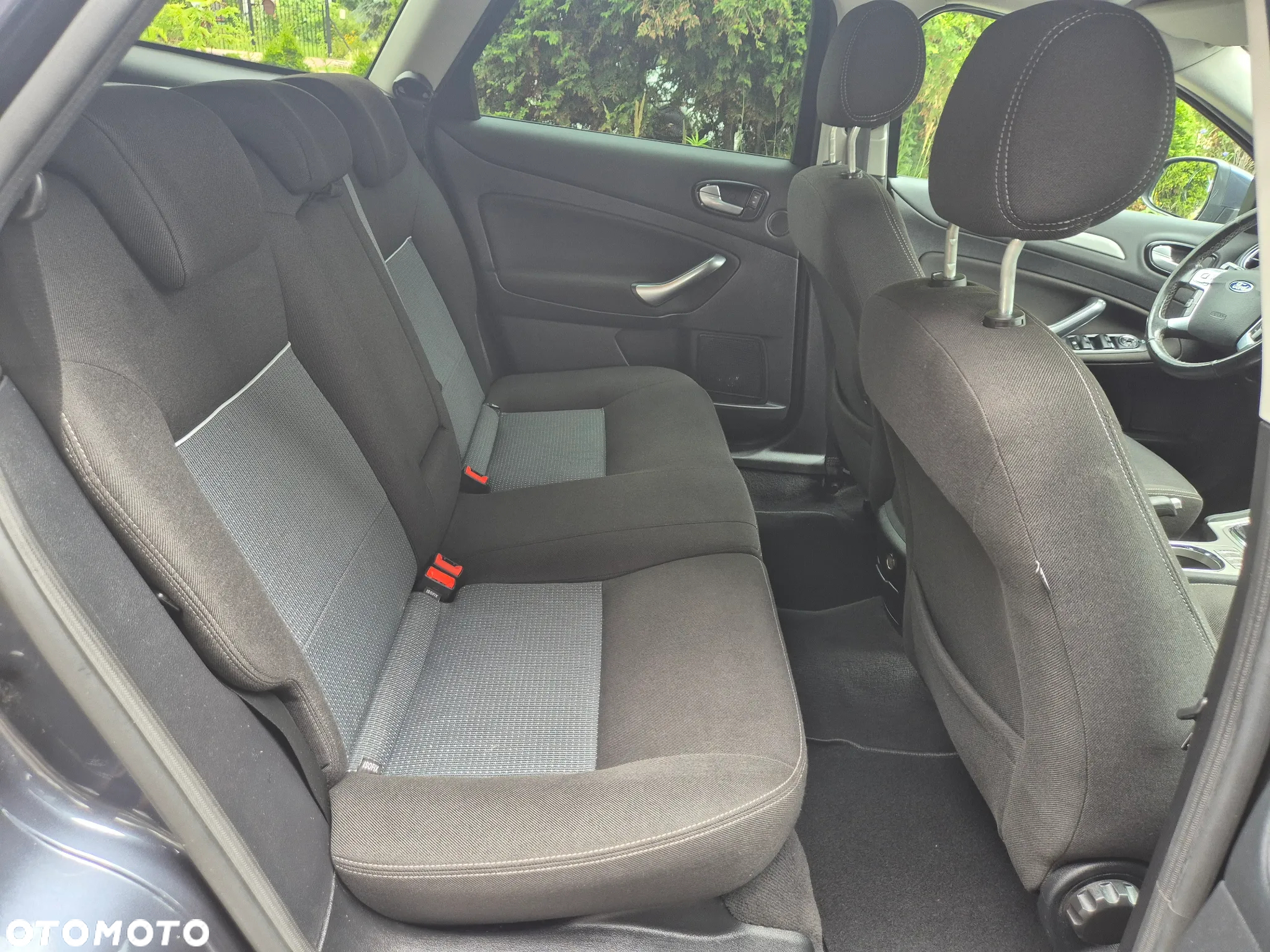 Ford Mondeo 2.0 TDCi Ambiente - 29