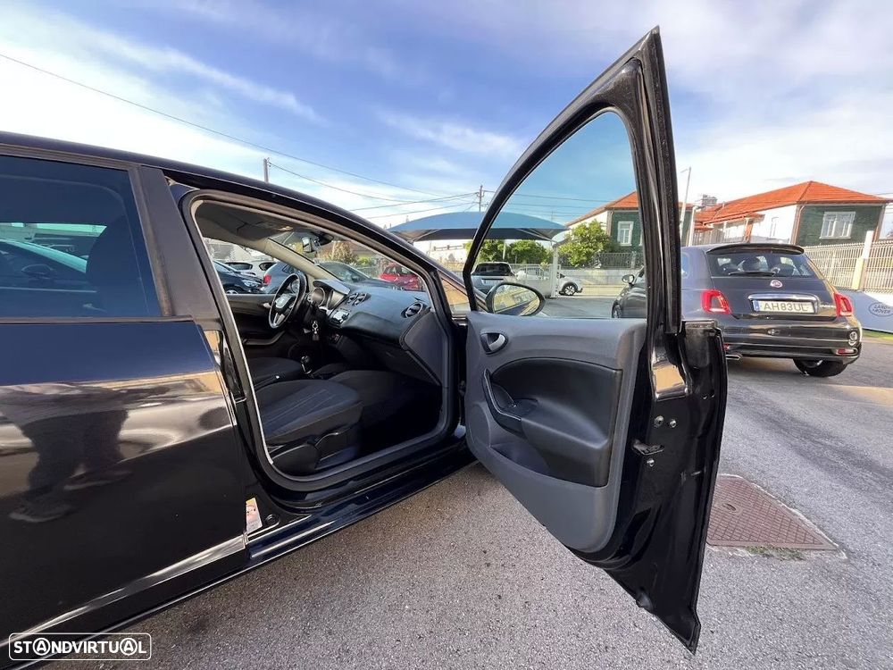 SEAT Ibiza 1.6 TDI Copa DPF - 30