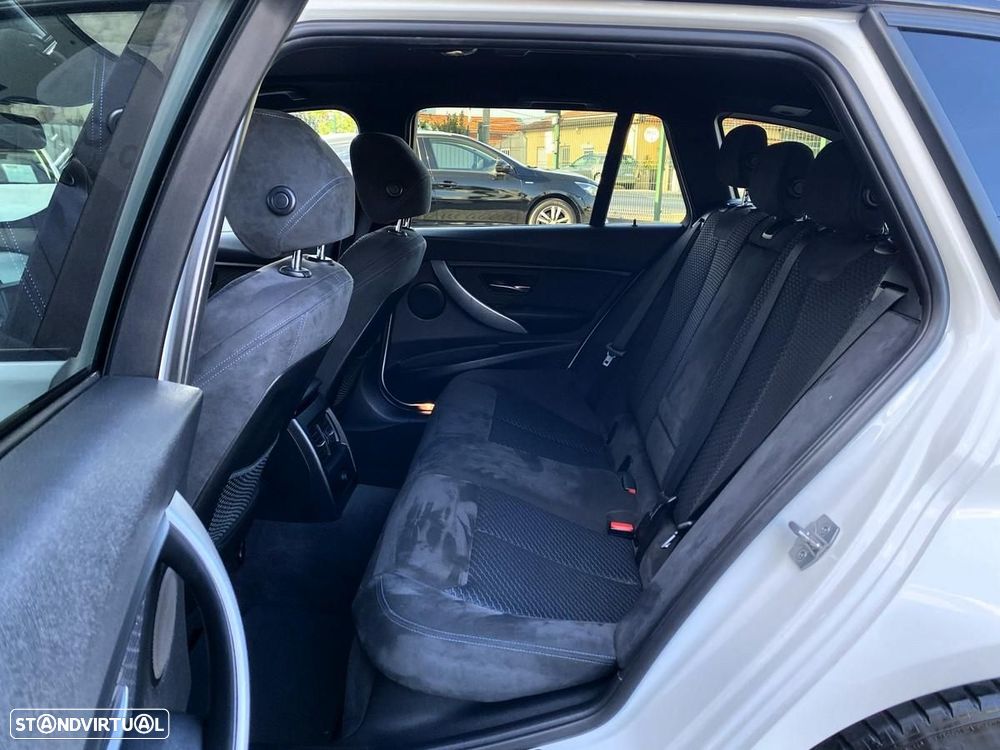 BMW 318 d Pack M - 32