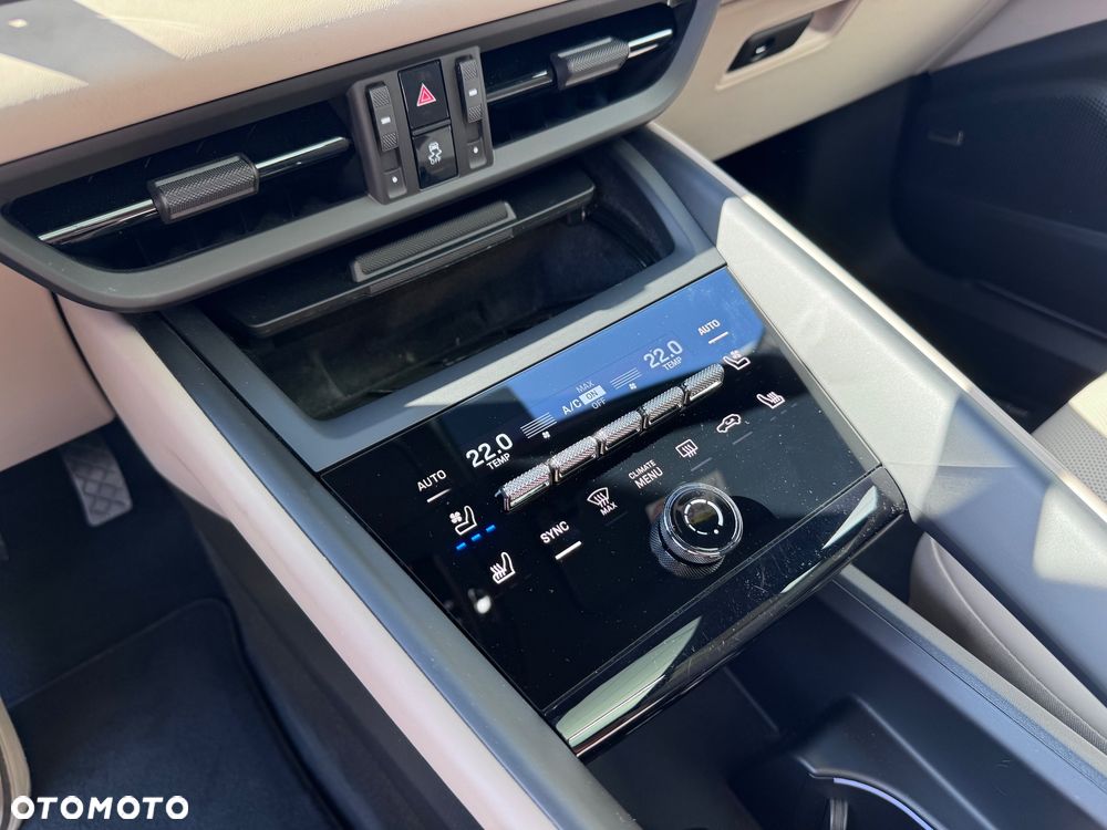 Porsche Macan 4 100kWh - 34