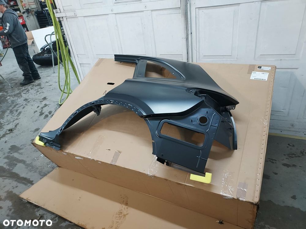 Mercedes GLC W254 tylny błotnik, Oryginał nowy, poszycie, ćwiartka - 1