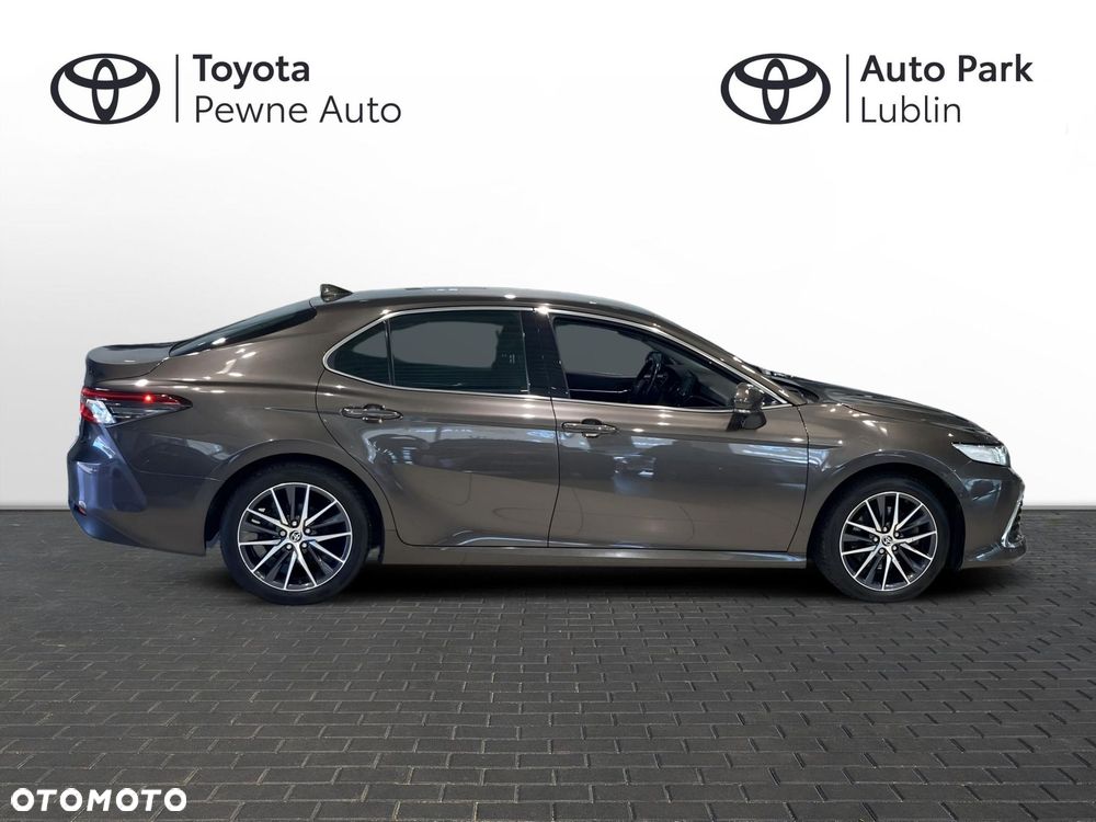 Toyota Camry 2.5 Hybrid Executive CVT - 7