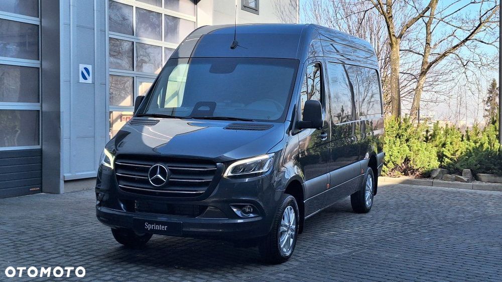 Mercedes-Benz Sprinter