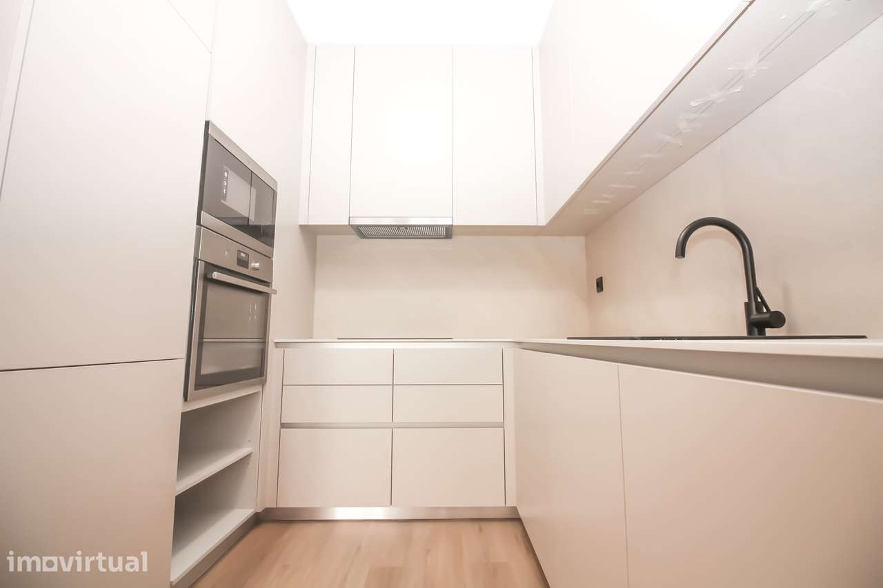 Apartamento T1 em frente a Estação do Metro de Santo Ovídio - Grande imagem: 5/10