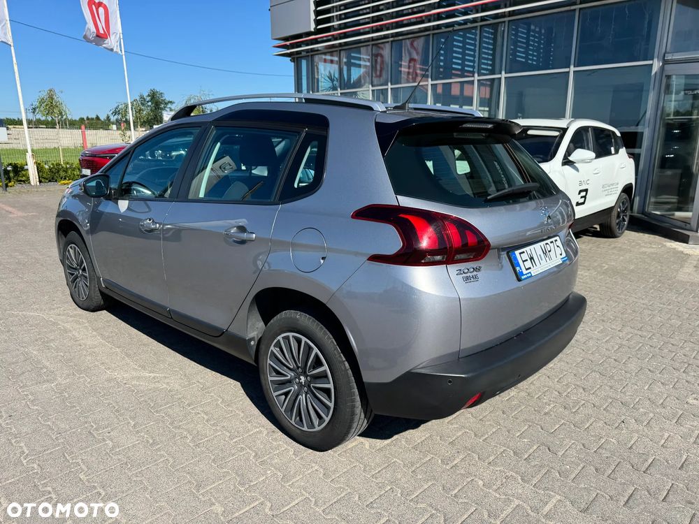 Peugeot 2008 1.2 Pure Tech Active - 3