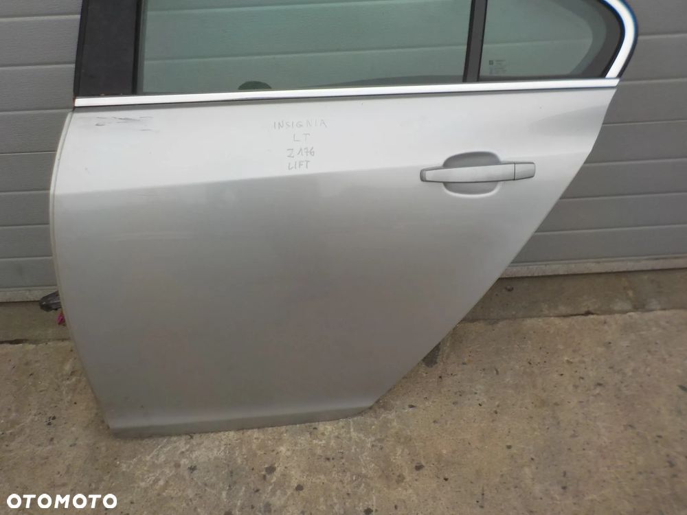 OPEL INSIGNIA DRZWI LEWY TYŁ Z176 - 2