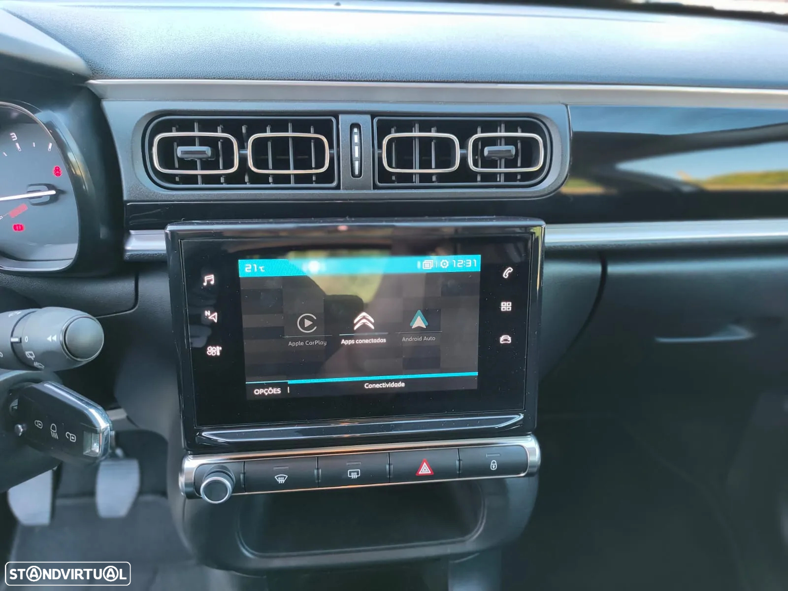 Citroën C3 1.2 PureTech Shine - 16