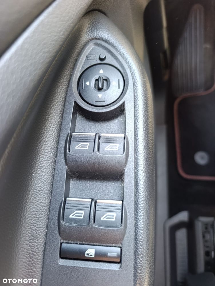 Ford Kuga 2.0 EcoBoost AWD ST Line ASS GPF - 8