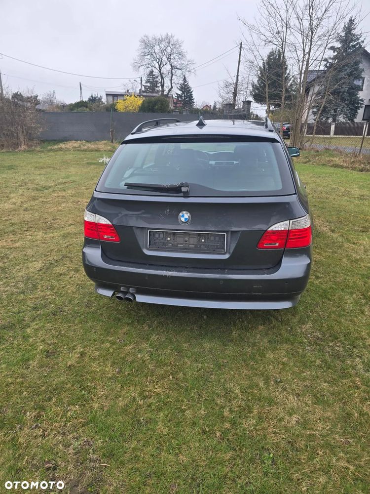 BMW Seria 5 525d Edition Sport - 2