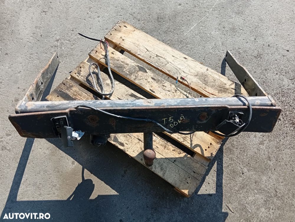 Carlig remorcare volkswagen t5 Doka - 1