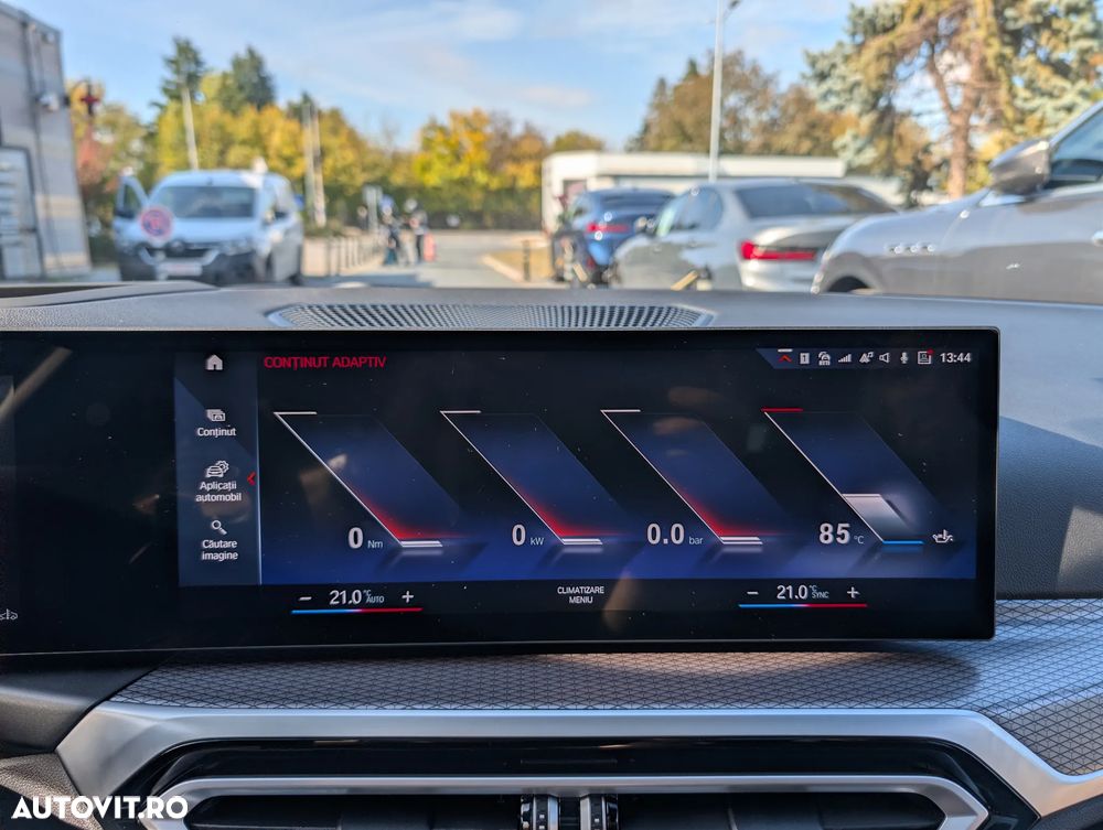 BMW Seria 3 320d xDrive AT MHEV - 14