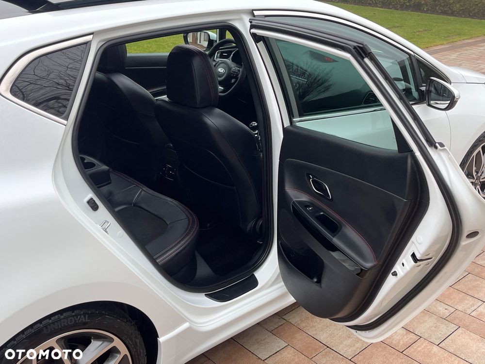 Kia Ceed 1.6 T-GDI GT-Challenge - 35