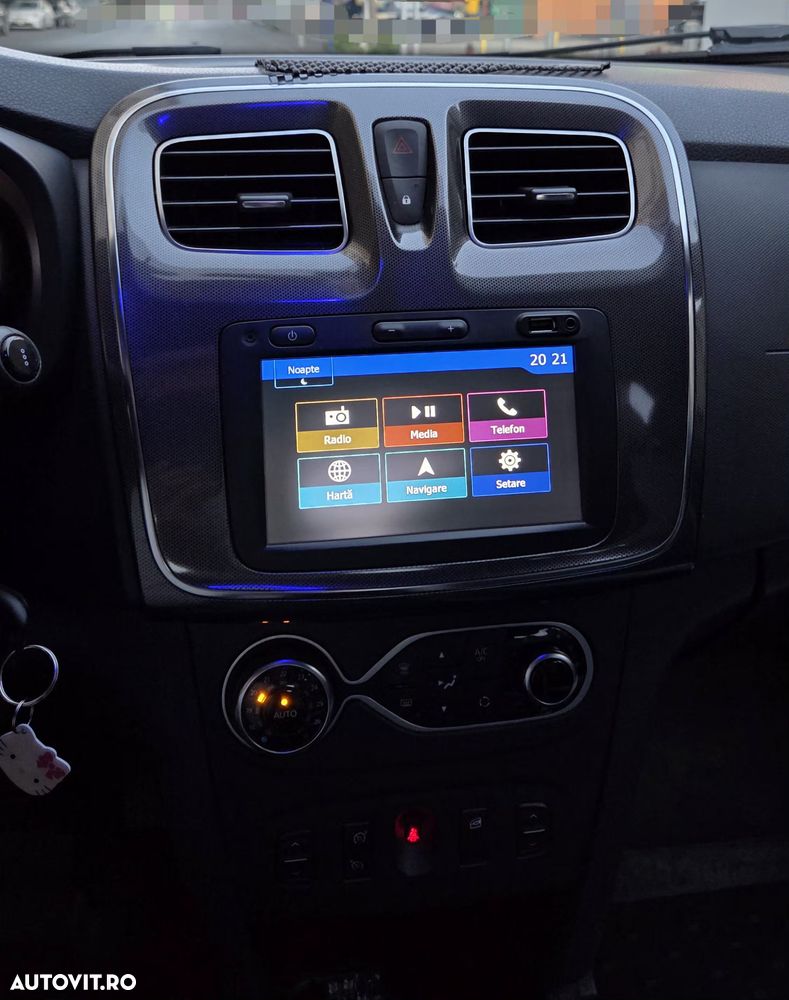 Dacia Sandero - 9