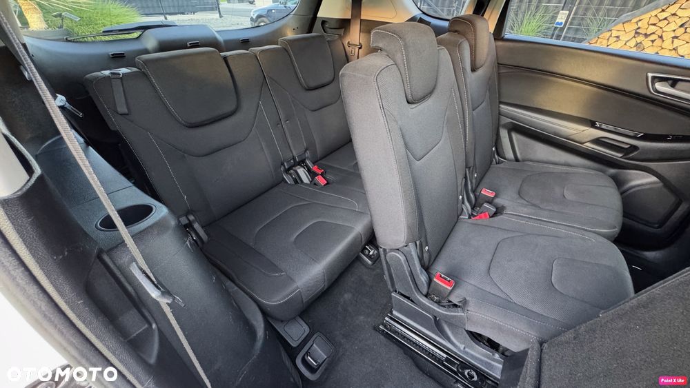 Ford S-Max 2.0 TDCi Titanium PowerShift - 25