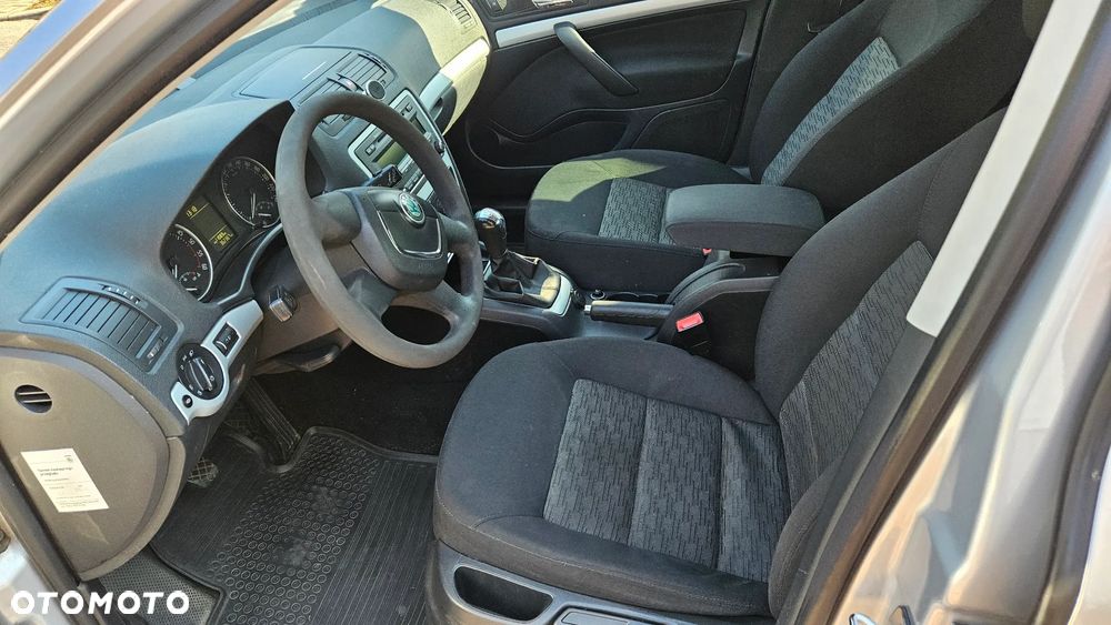 Skoda Octavia 1.9 TDI Ambiente - 10