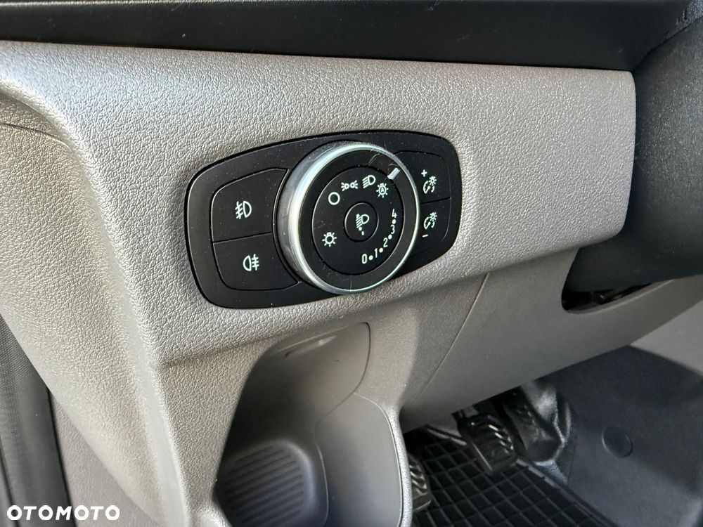 Ford Transit Custom - 20