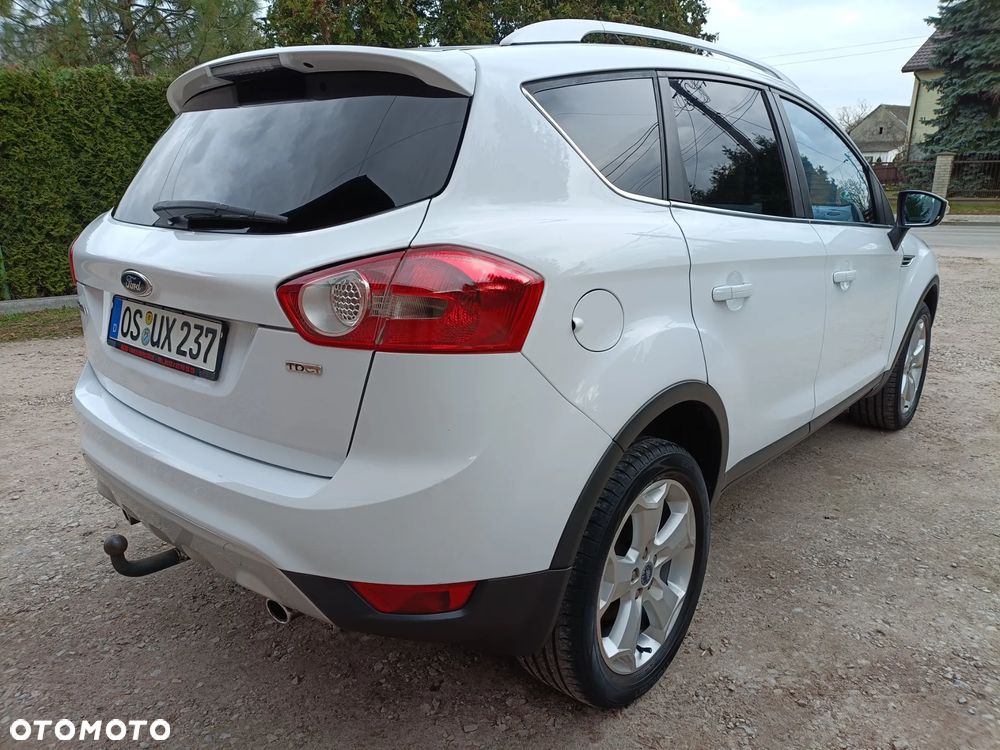 Ford Kuga 2.0 TDCi 2x4 Titanium - 5