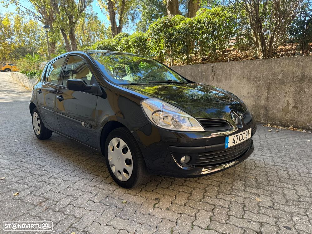 Renault Clio 1.5 dCi Confort - 3