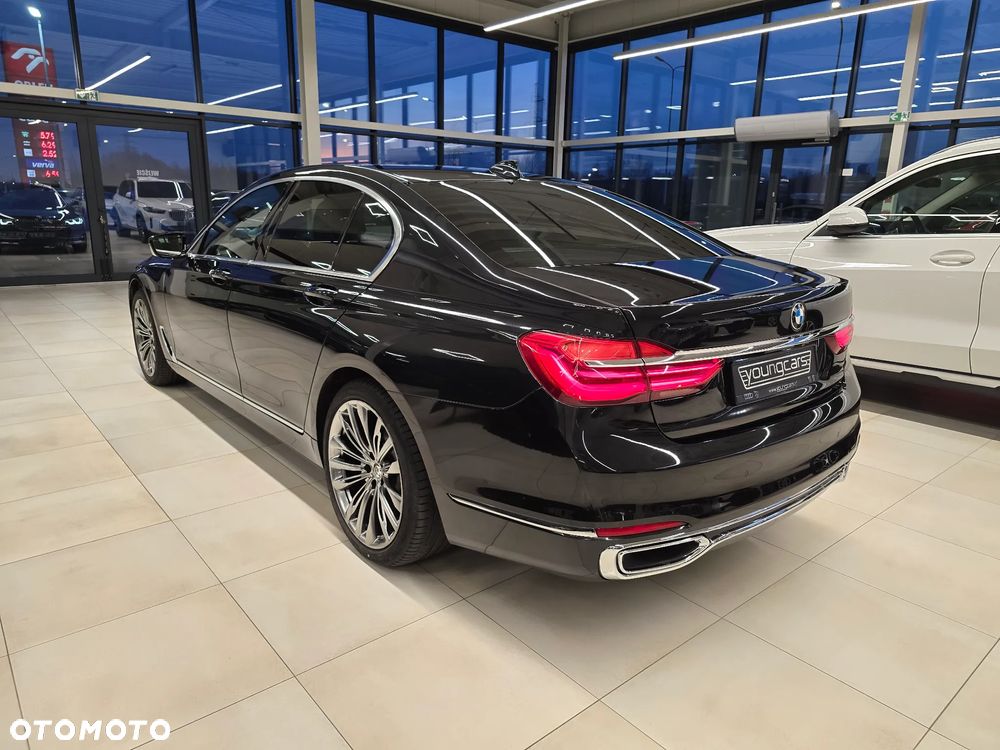 BMW Seria 7 730d xDrive - 7