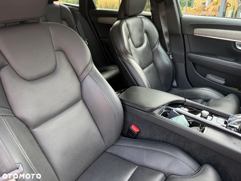 Volvo V90 B5 D AWD Ultimate Dark - 11