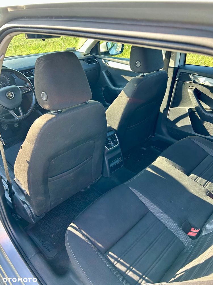 Skoda Octavia 1.6 TDI Ambition - 12