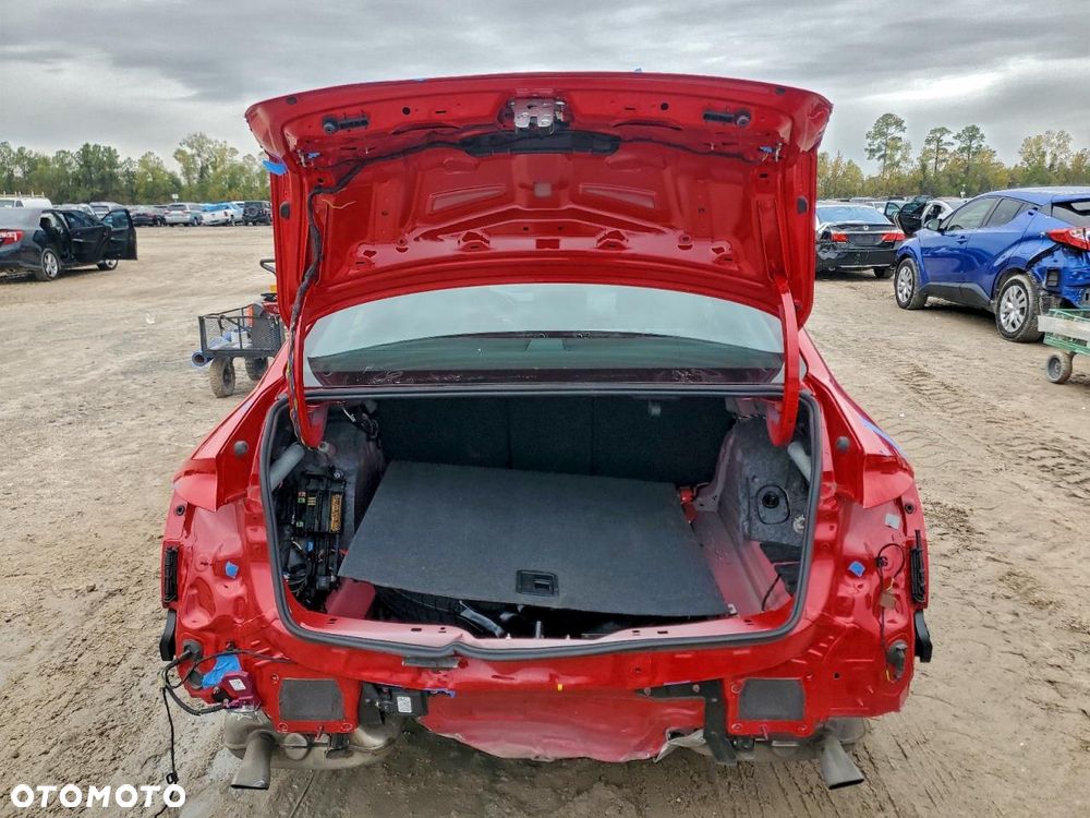 Audi A4 Limousine - 5