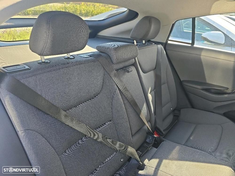 Hyundai Ioniq 38kWh - 8