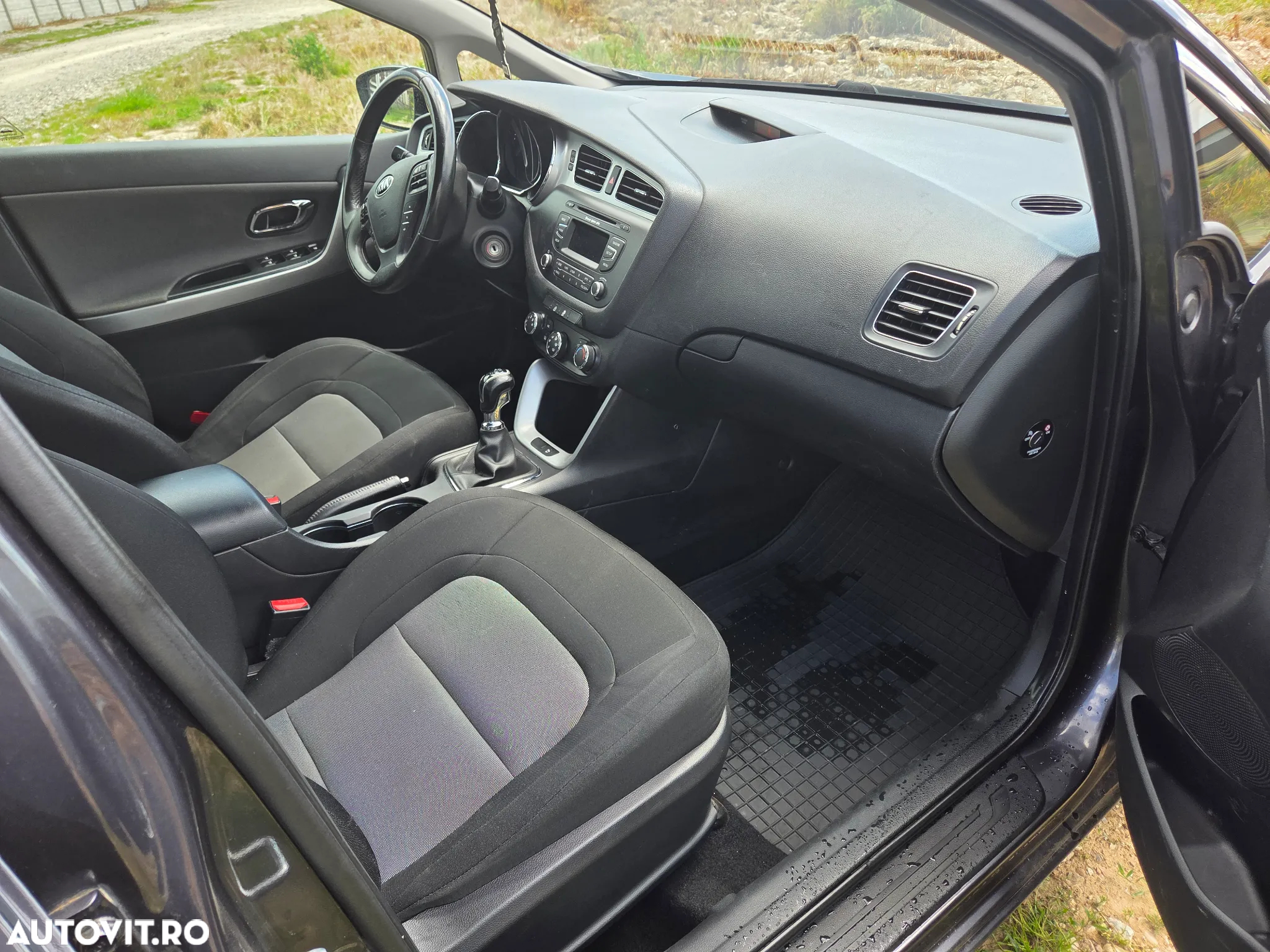 Kia Ceed 1.4 CRDi 90 Vision - 15