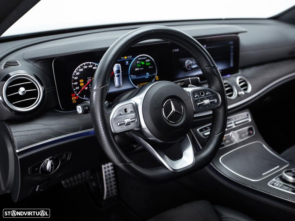 Mercedes-Benz E 300 de AMG Line - 24