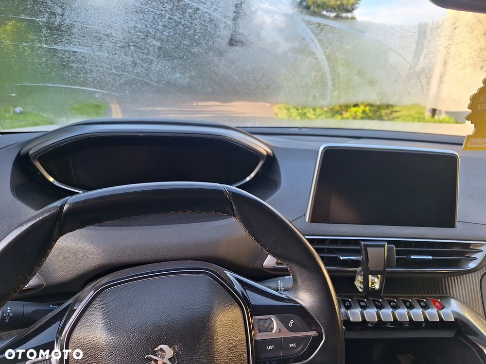 Peugeot 3008 1.6 BlueHDi Allure S&S - 35