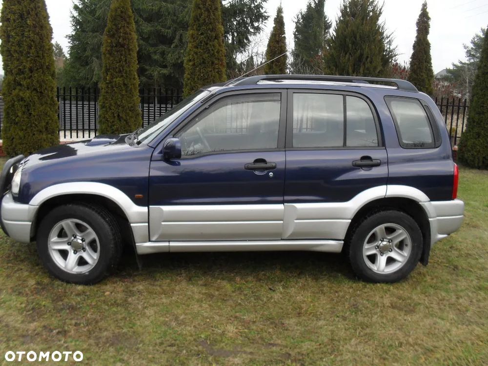 Suzuki Grand Vitara 2.0 HDi - 17