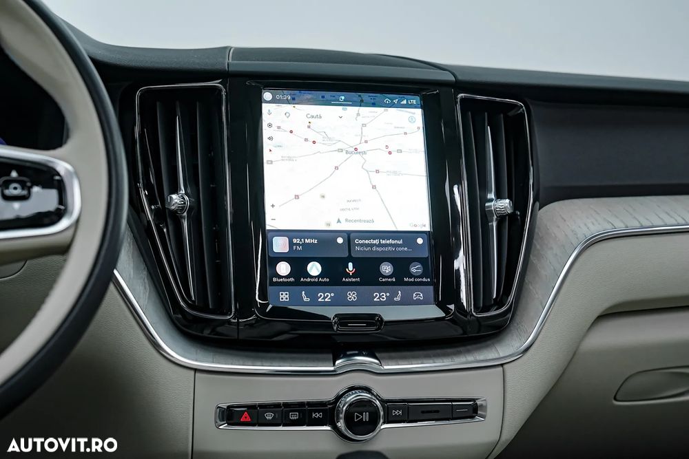 Volvo XC 60 Recharge T6 Twin Engine eAWD Inscription Expression - 35
