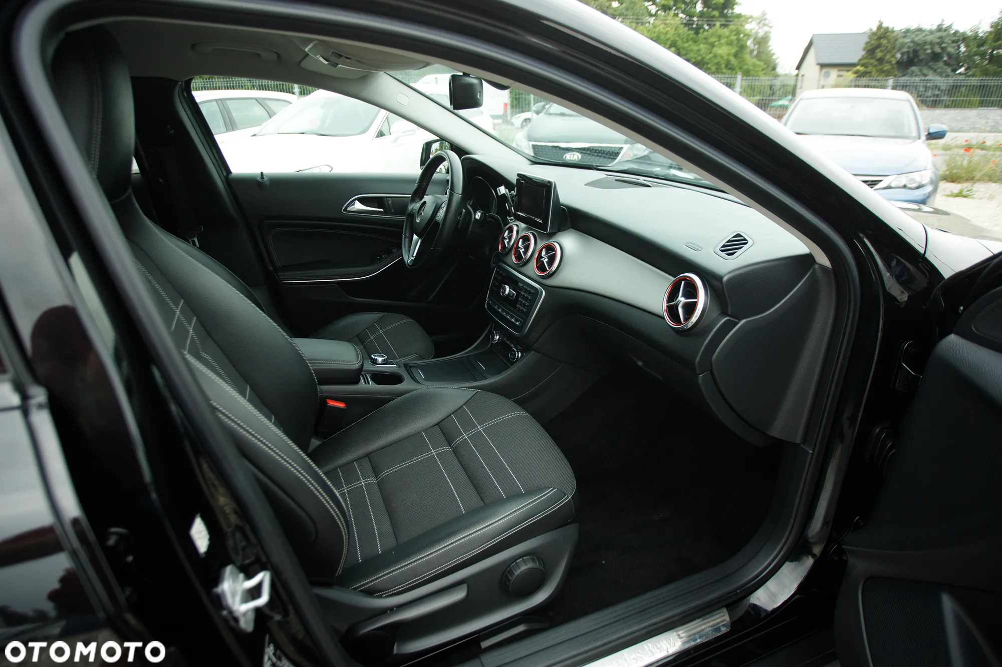 Mercedes-Benz GLA 220 CDI 4Matic 7G-DCT - 19
