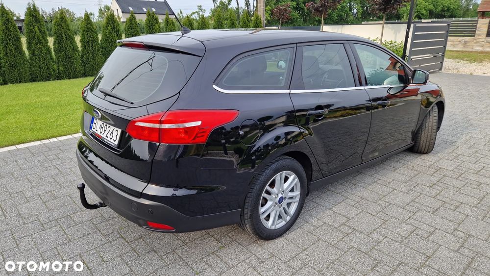 Ford Focus Turnier 1.6 TDCi DPF Titanium - 25