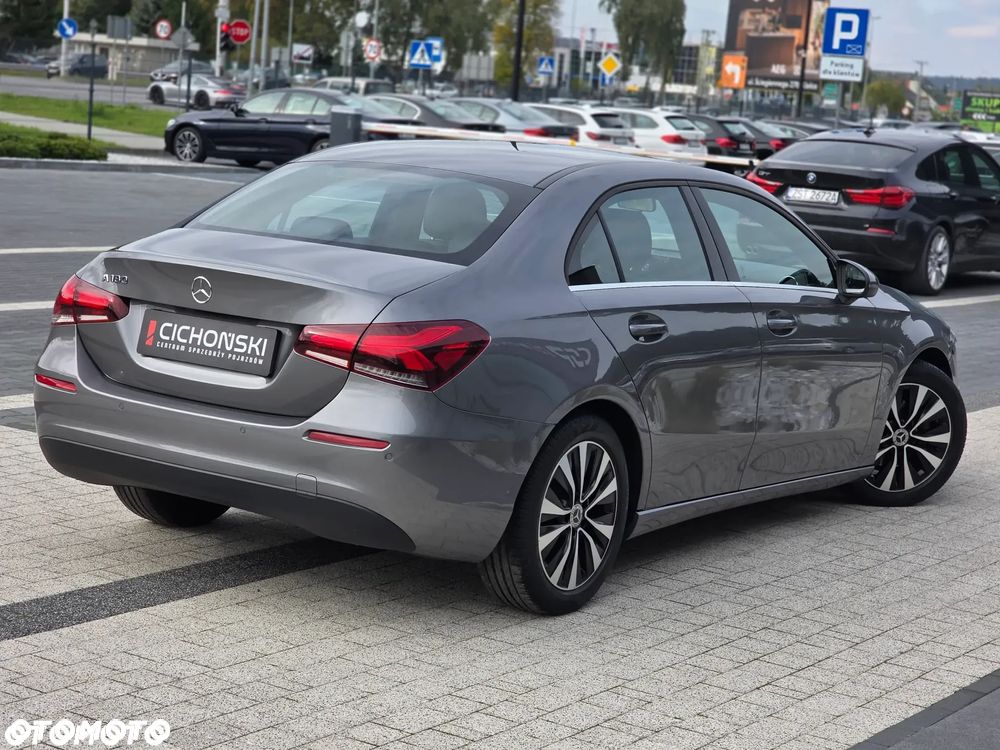 Mercedes-Benz Klasa A 180 Edycja specjalna 7G-DCT - 8
