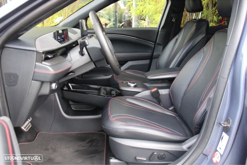 Ford Mustang Mach-E AWD PREMIUM - 8