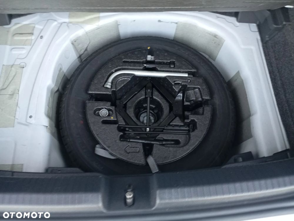 Volkswagen Polo - 29