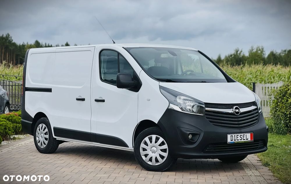 Opel Vivaro - 10