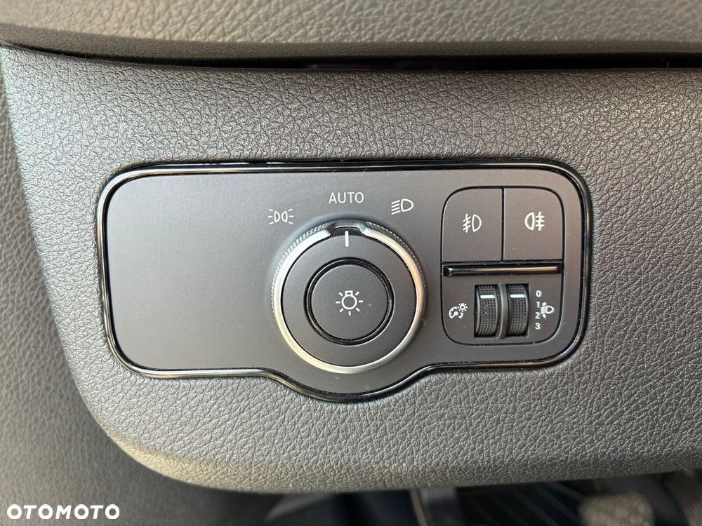 Mercedes-Benz Sprinter Sprinter - 20