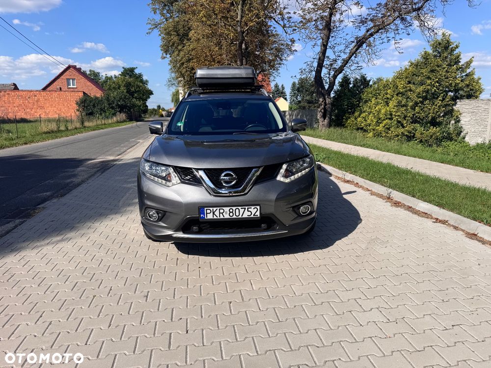 Nissan X-Trail 2.0 dCi Tekna 4WD Xtronic 7os - 36