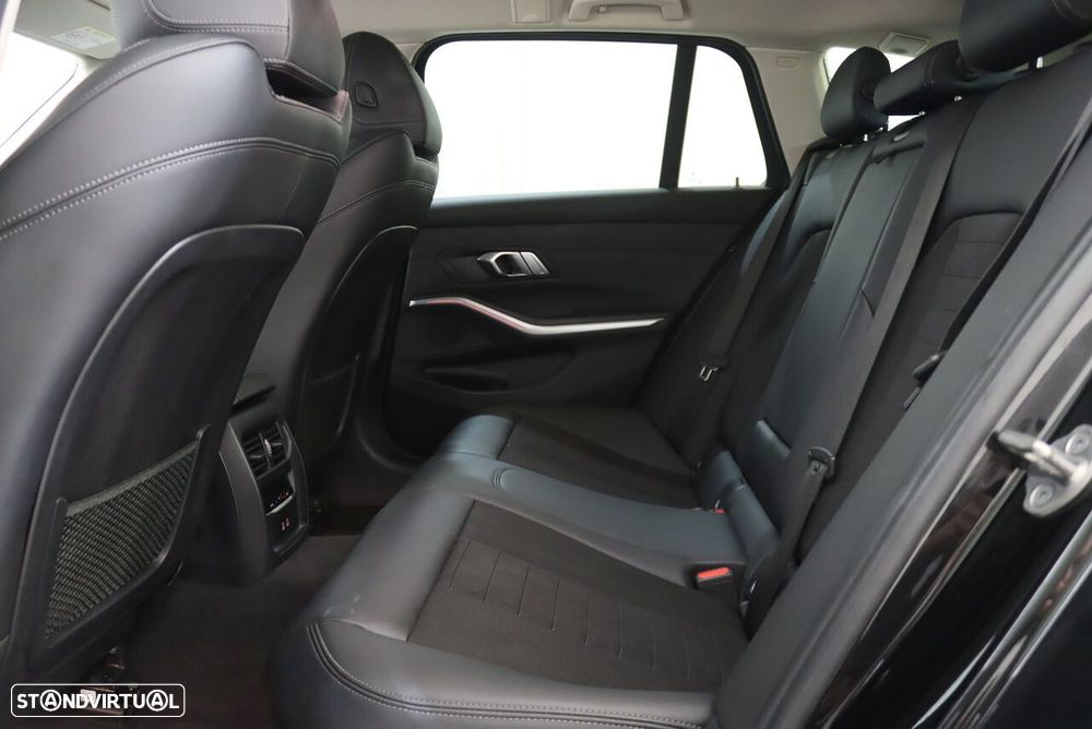 BMW 318 d Line Sport Auto - 9