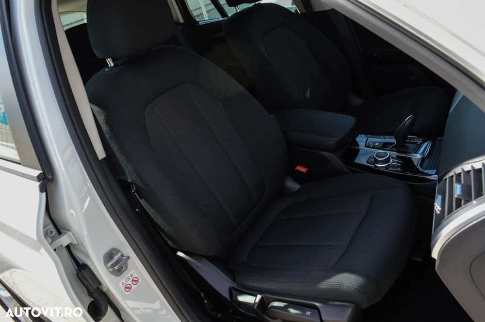 BMW X3 xDrive30e Aut. Advantage - 25