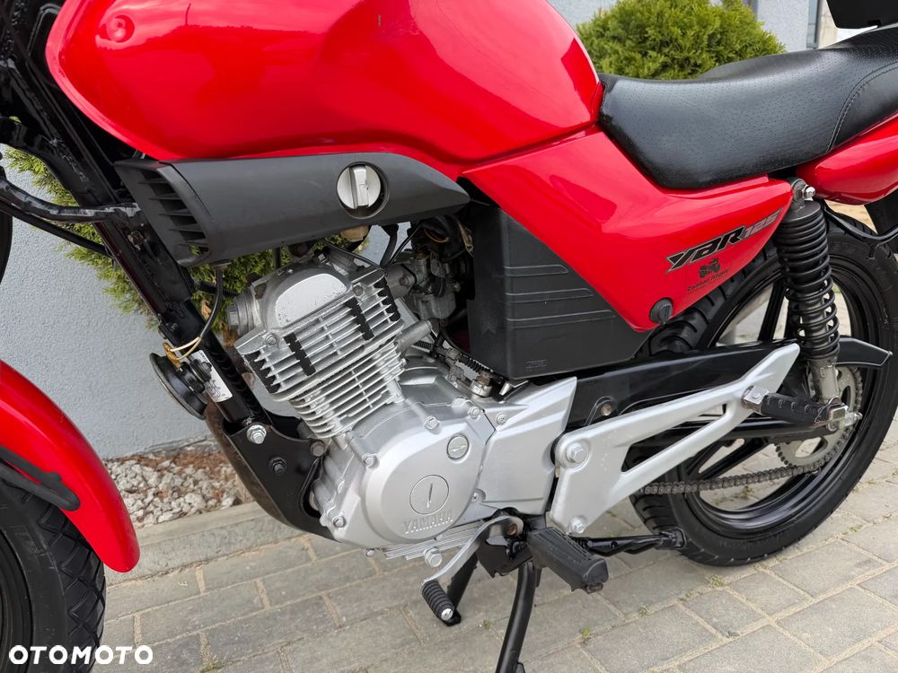 Yamaha YBR - 32
