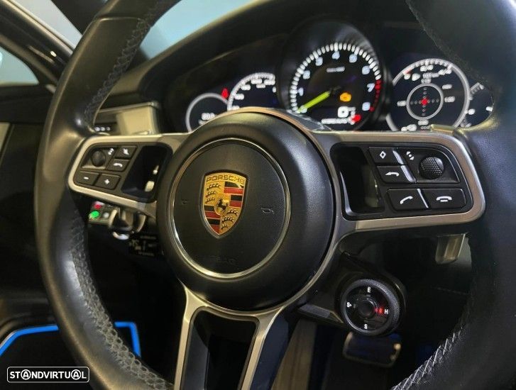 Porsche Panamera 4 E-Hybrid - 13