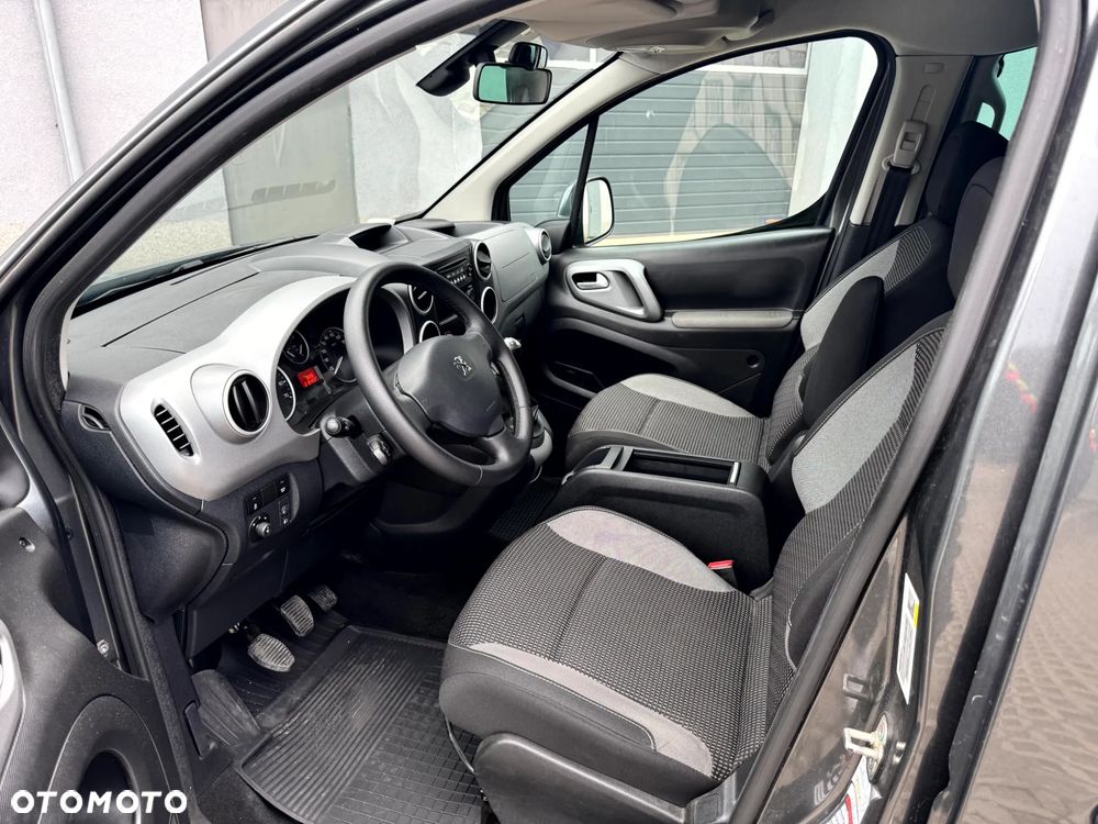 Peugeot Partner - 13
