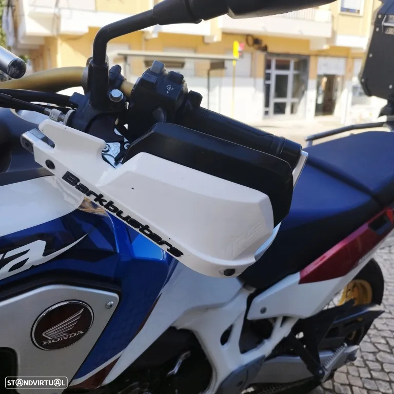 Honda Africa Twin 1000 - 6