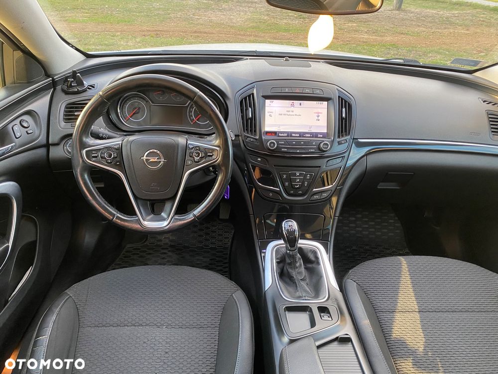 Opel Insignia - 8