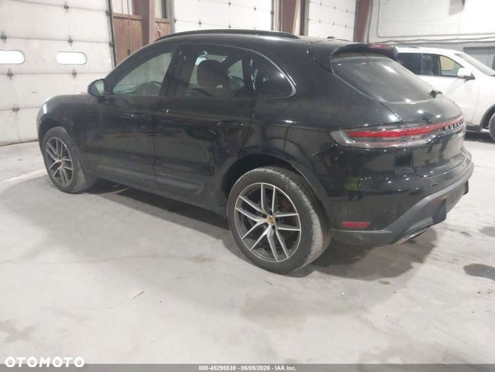 Porsche Macan - 3
