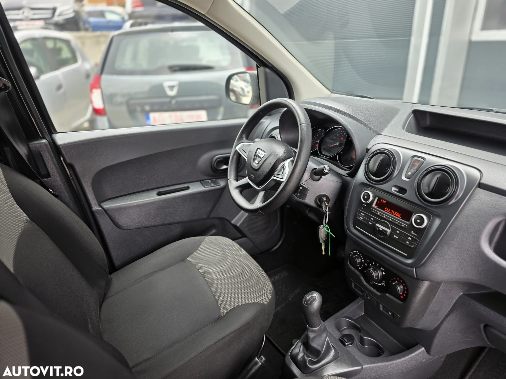 Dacia Dokker dCi 90 Comfort - 6