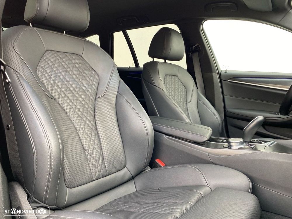 BMW 520 d Pack Desportivo M Auto - 18
